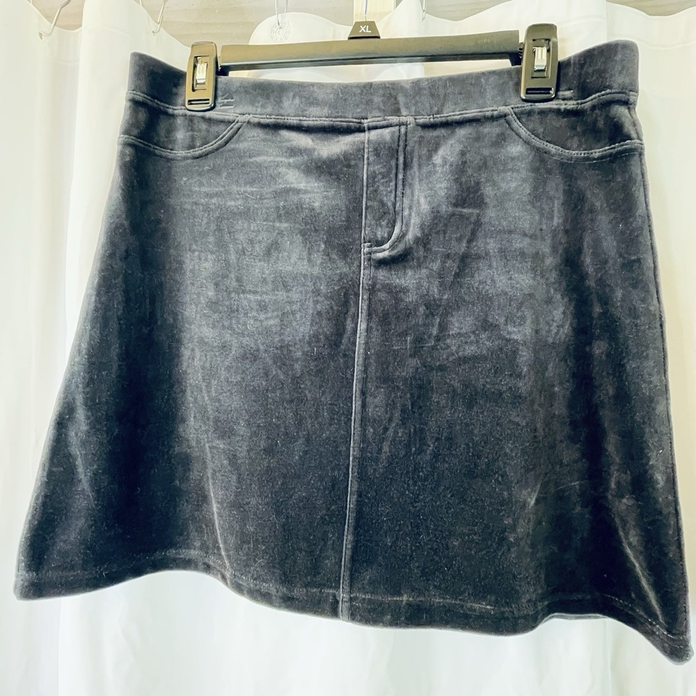 HUE Women Sz‎ M Charcoal H-Waist Velvet Stretch Mini Skirt Soft Retro Goth Y2K